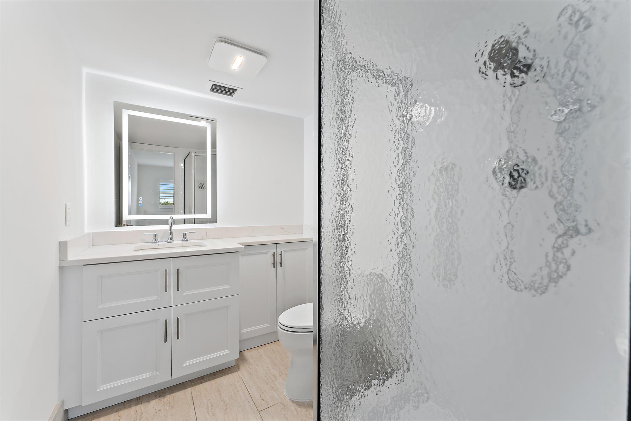 PORTS O CALL CONDO S A, B - Residential