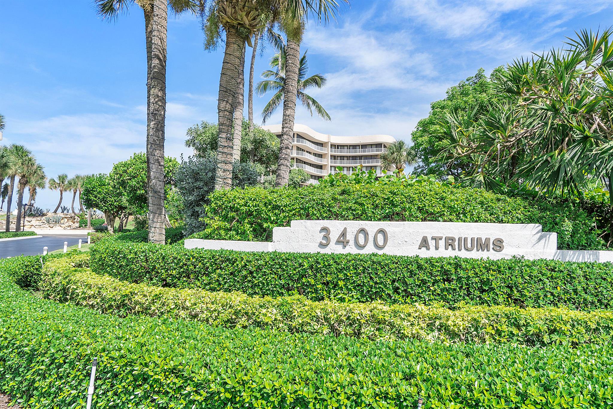 ATRIUMS OF PALM BEACH CON - Residential Lease