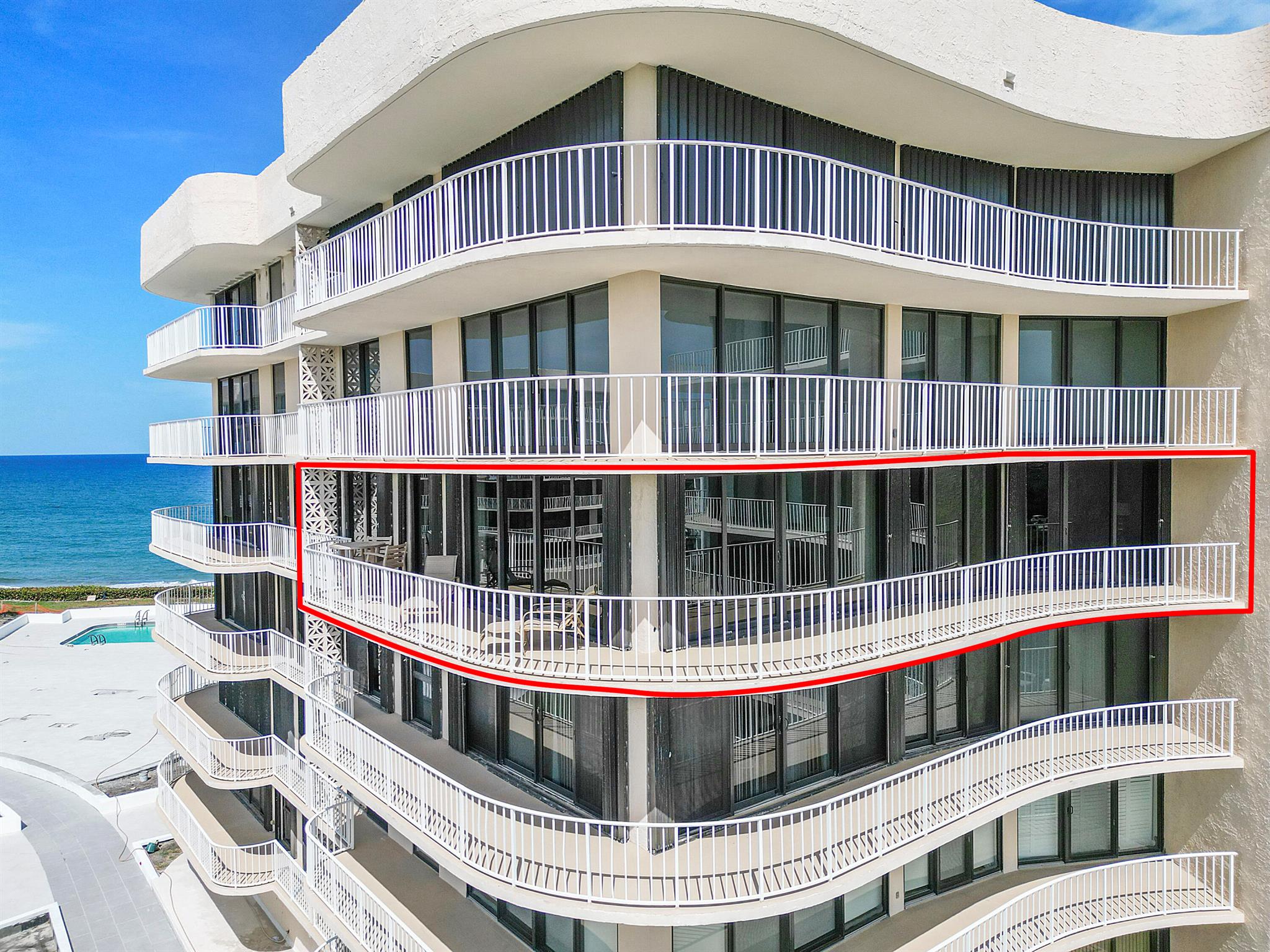 Fully furnished seasonal rental with panoramic views of the intracoastal and ocean with a wrap around private balcony. Community includes private beach access, gym, newly refurbished pool, 24/7 doorman, on site manager, sauna, pickle ball and tennis courts and comes with a covered assigned parking space plus ample guest parking. Close to downtown Lake Worth, Worth Ave, Lake Worth Beach, Eau Spa and more. A perfect place for a perfect stay.