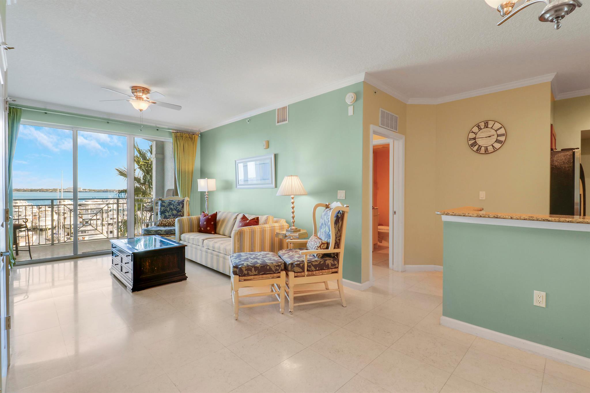 HARBORAGE YACHT - Residential