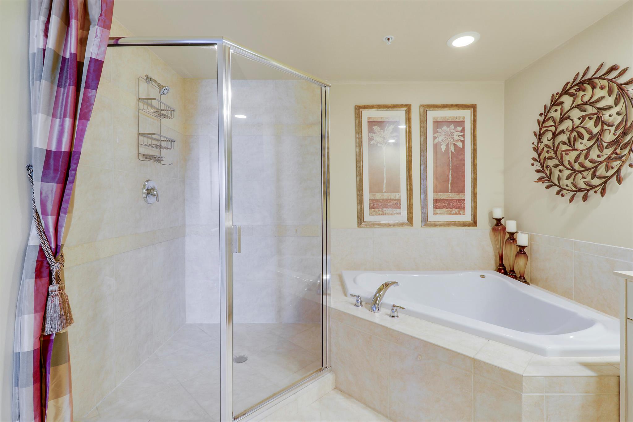 HARBORAGE YACHT - Residential