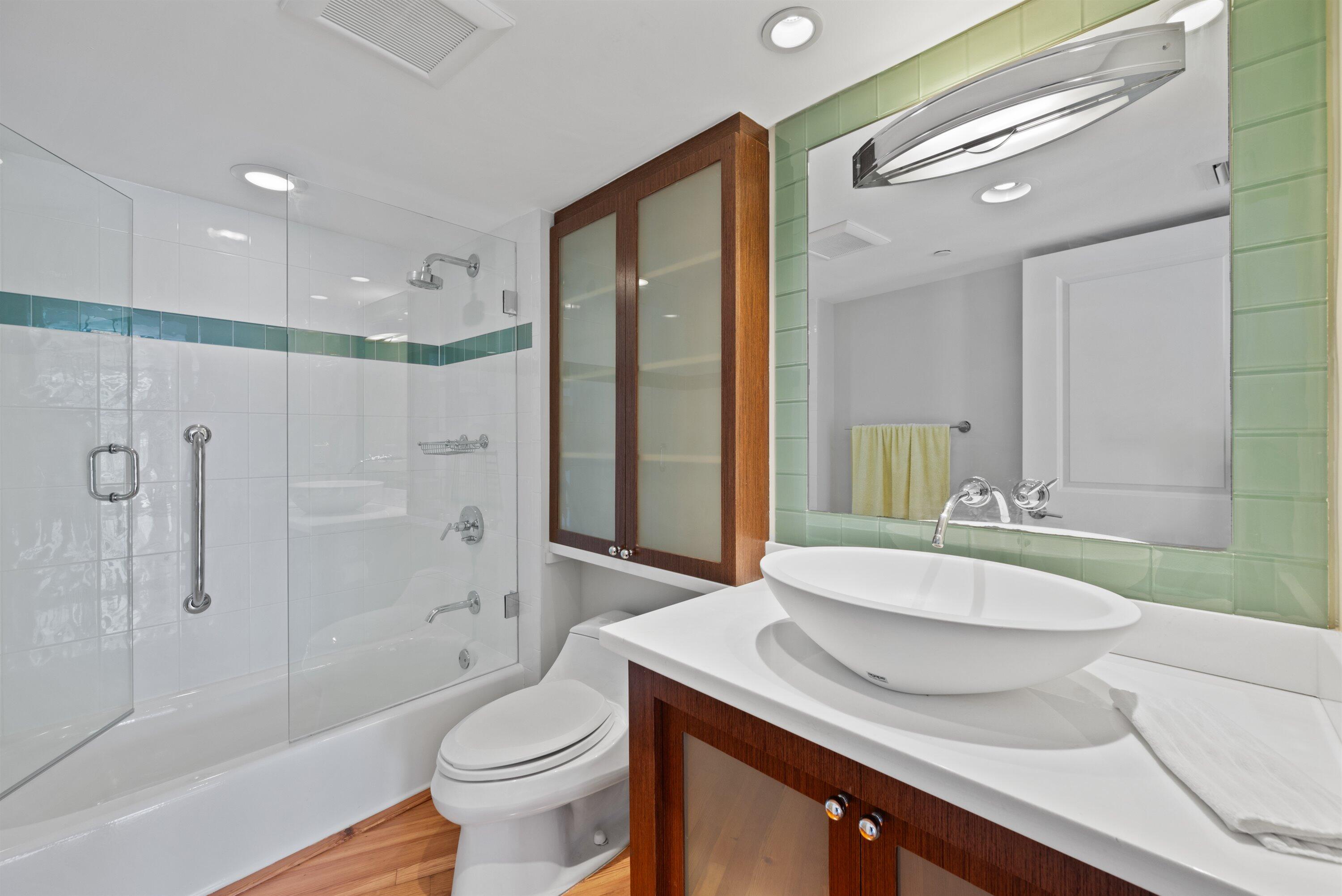 THIRTY-THREE SIXTY CONDO - Residential