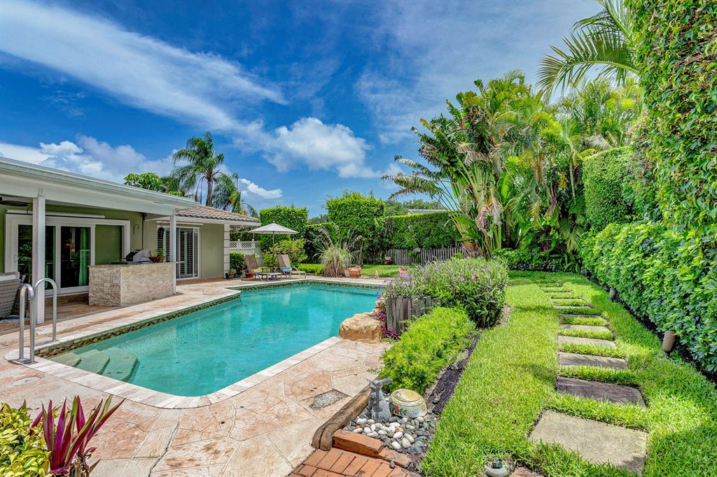 JUNO ISLES - Residential