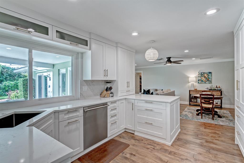 JUNO ISLES - Residential