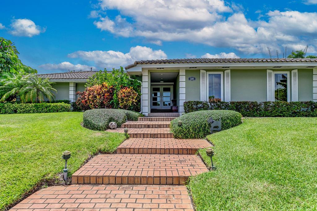 JUNO ISLES - Residential