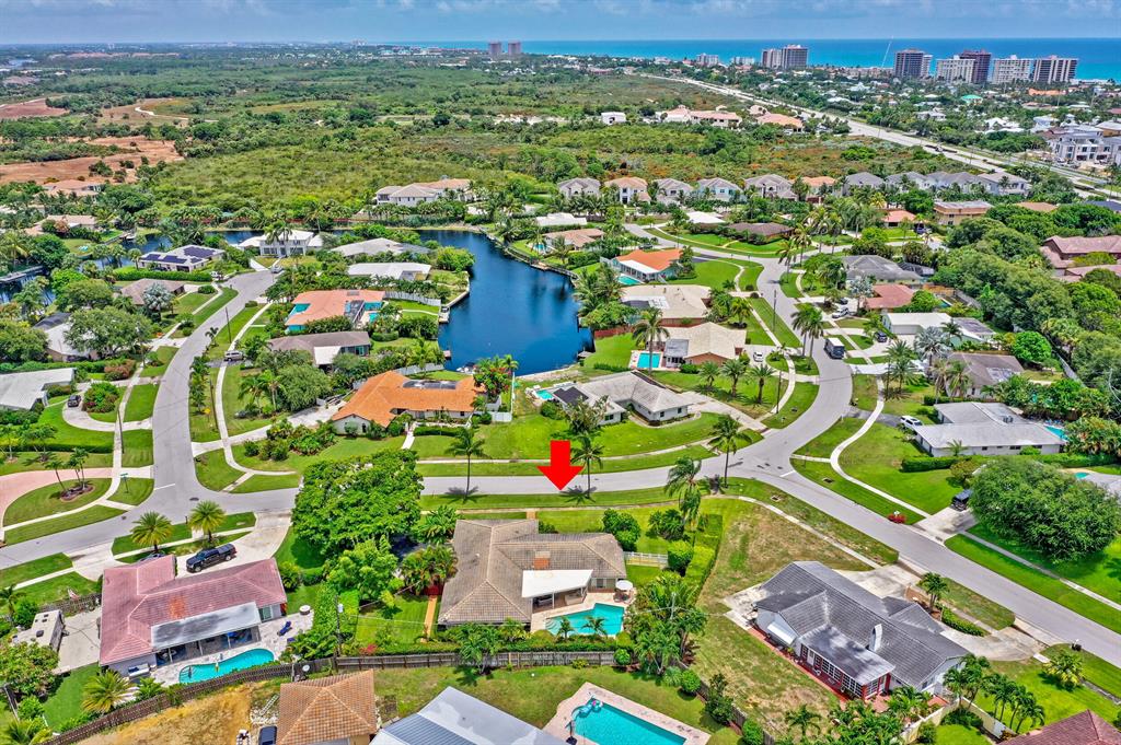 JUNO ISLES - Residential