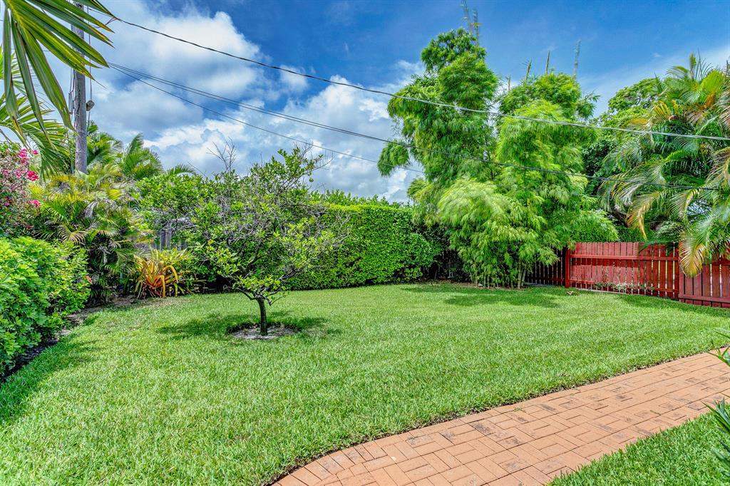 JUNO ISLES - Residential