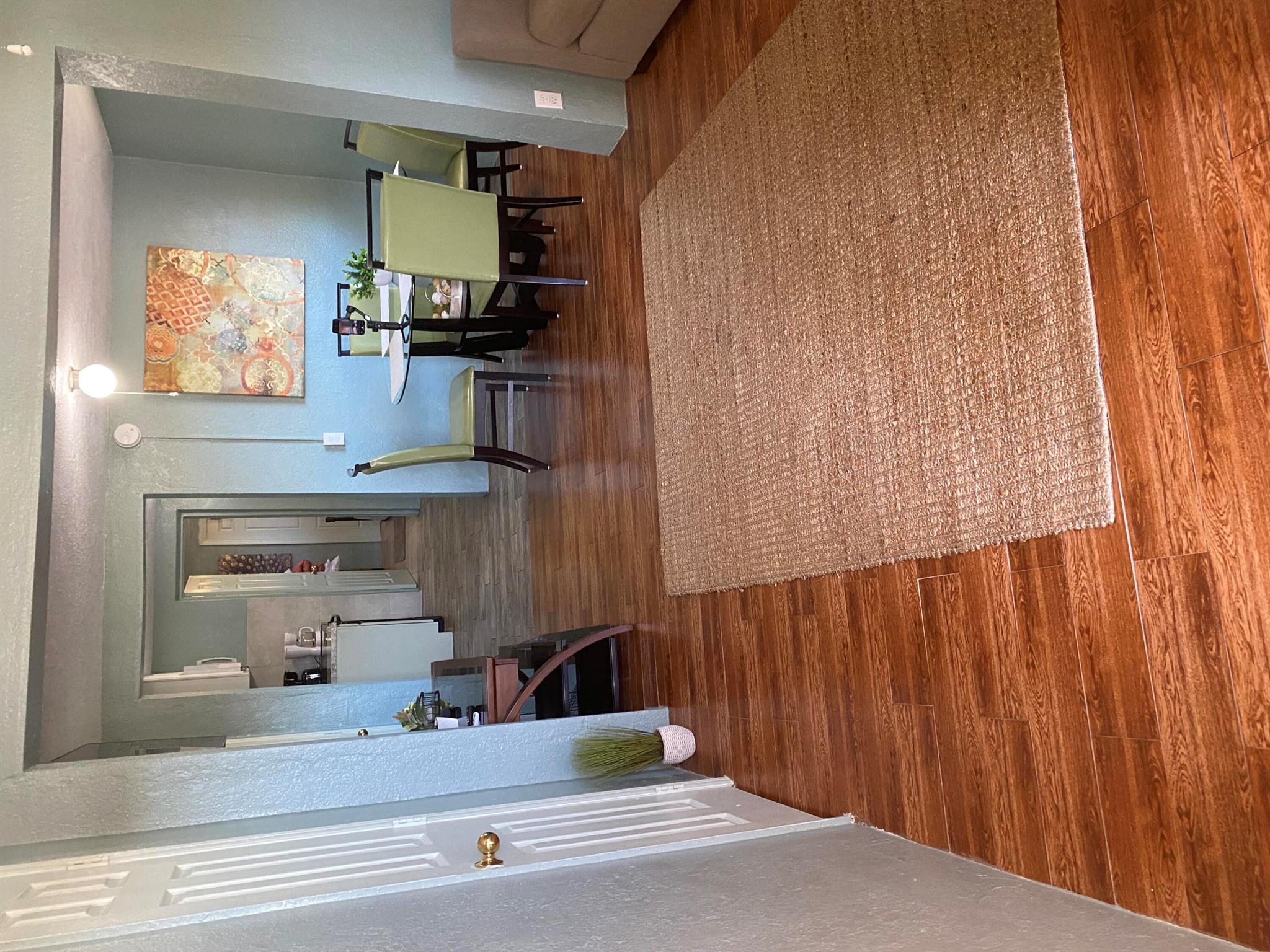 201 NW 7th Terrace
