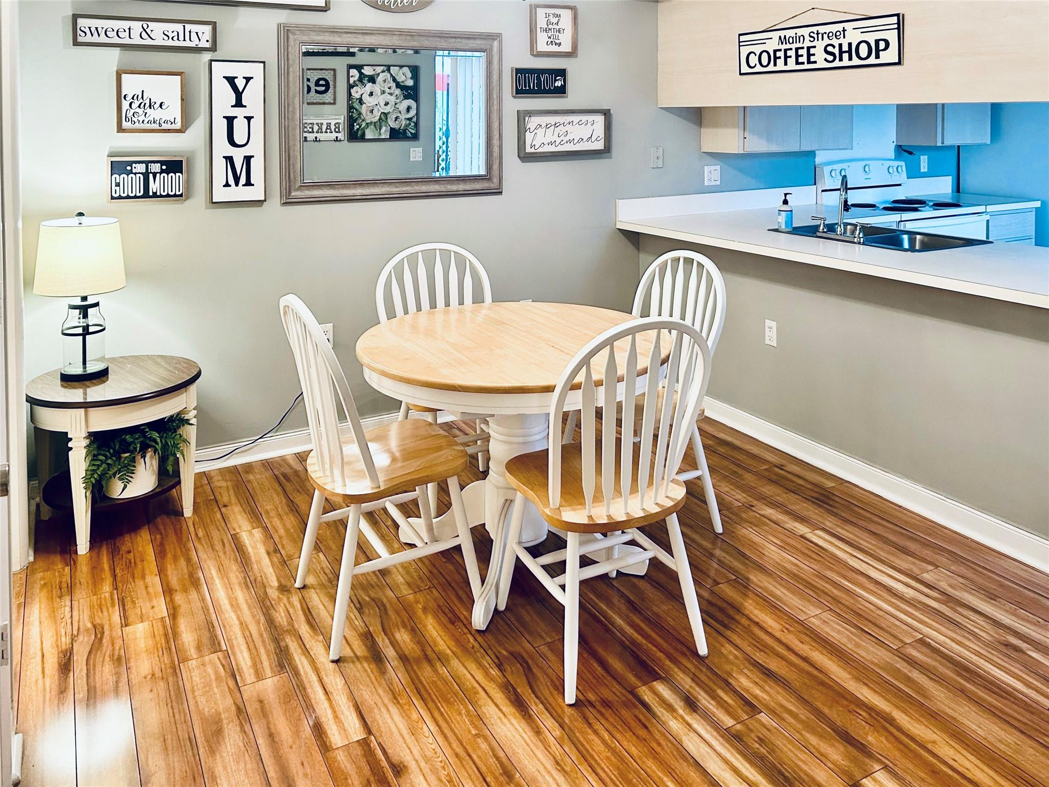 STAMFORD AT ROYAL PALM BE - Residential