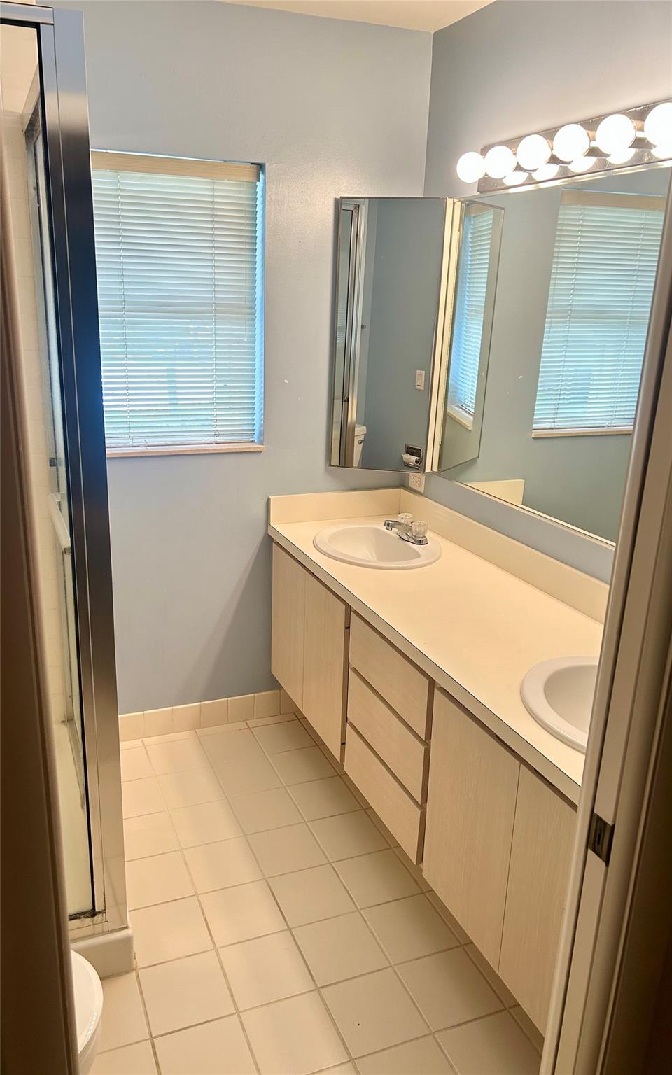 STAMFORD AT ROYAL PALM BE - Residential