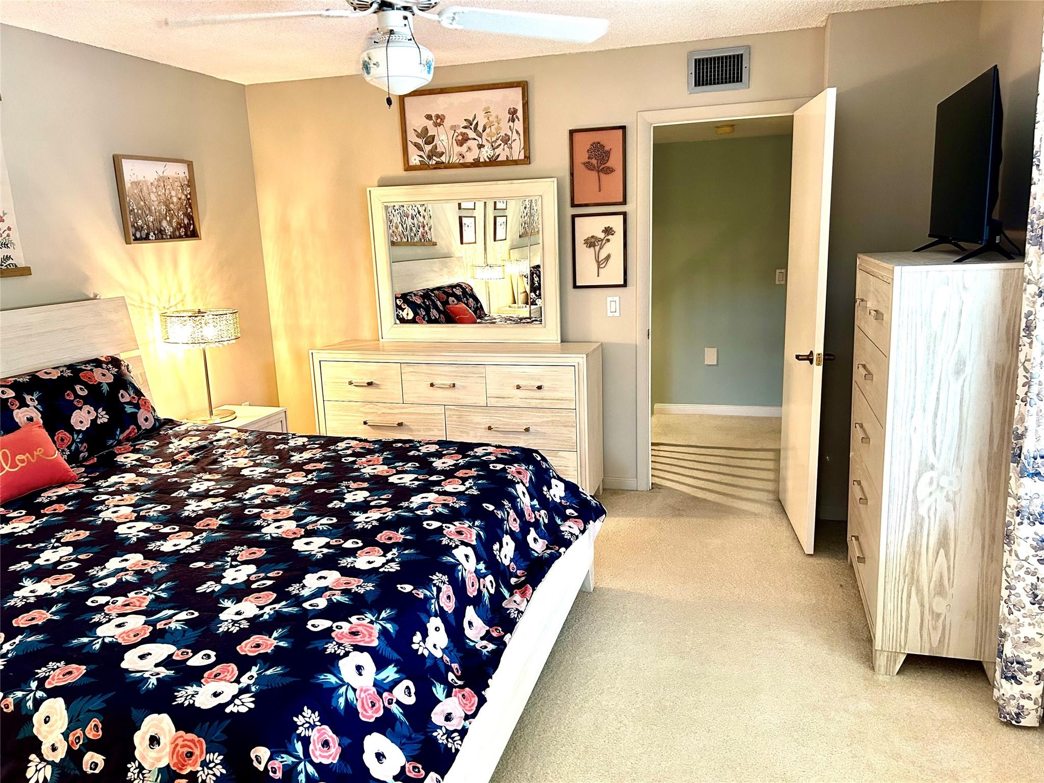 STAMFORD AT ROYAL PALM BE - Residential