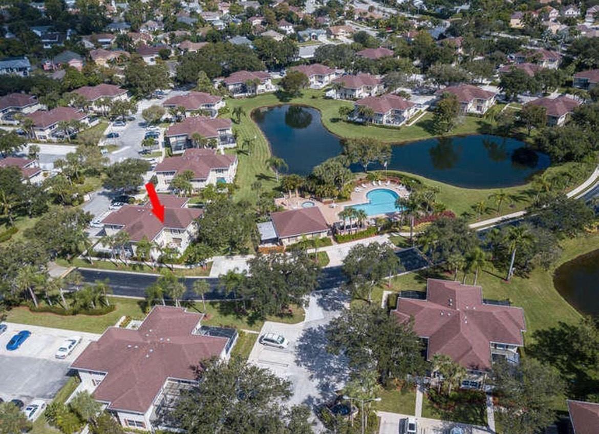 STAMFORD AT ROYAL PALM BE - Residential