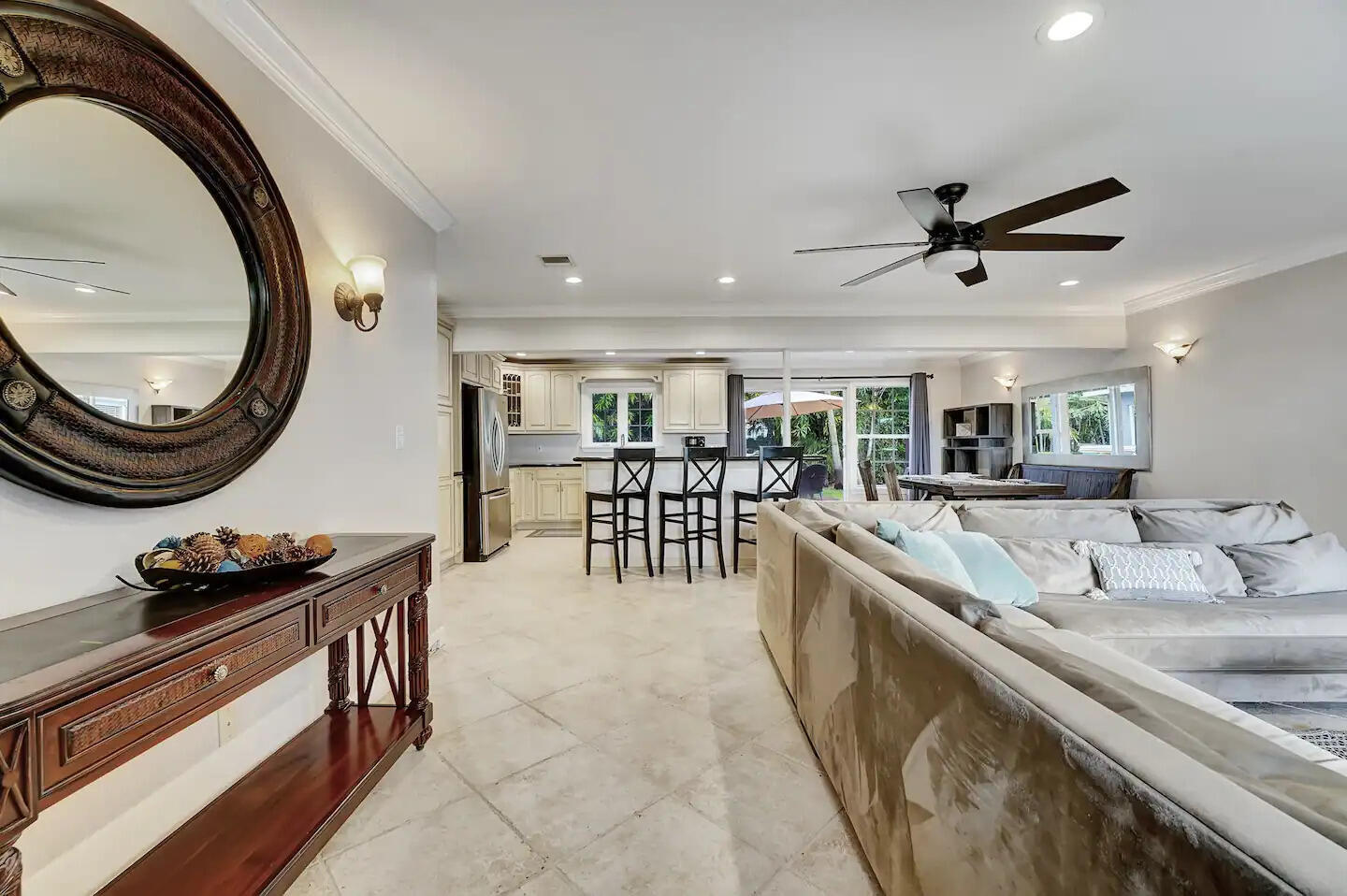 5574 Lake Osborne Drive