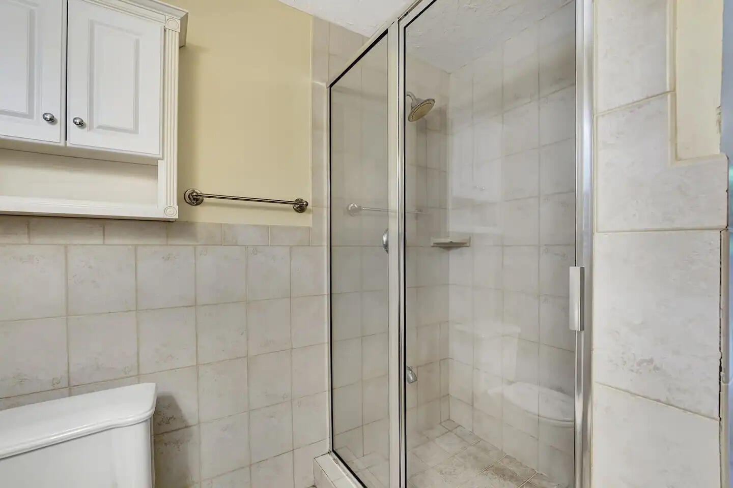 LAKE OSBORNE ESTATES 2 - Residential Lease