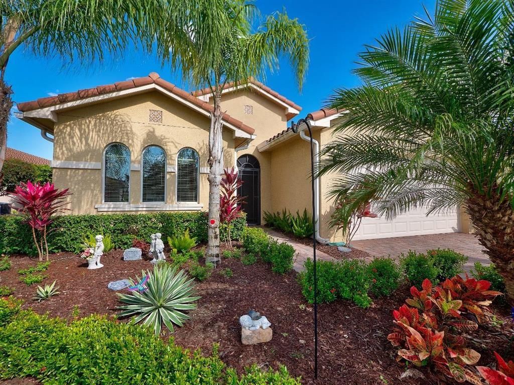 Photo of 9706 SW Chestwood Avenue, Port Saint Lucie, FL 34987 (MLS # R10695056)