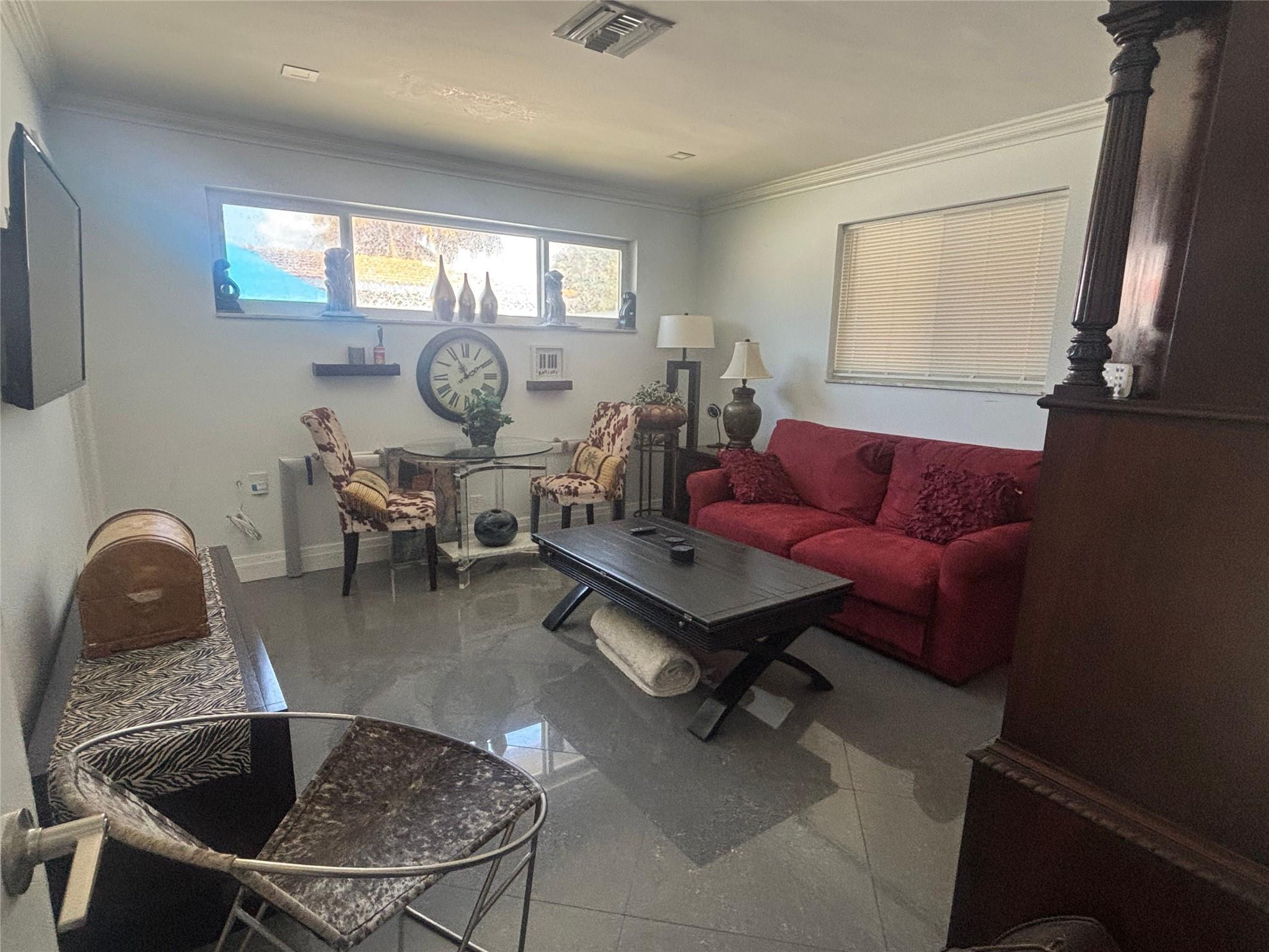 Coral Ridge Country Club - Residential Income