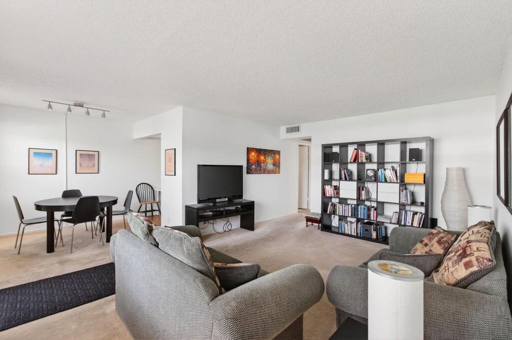 Photo of 321 Fanshaw H, Boca Raton, FL 33434 (MLS # R11158831)