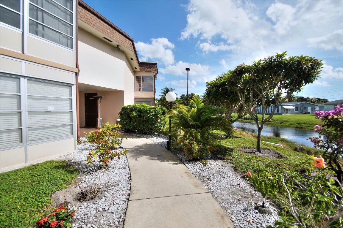 Lauderdale Oaks XVI INC - Residential