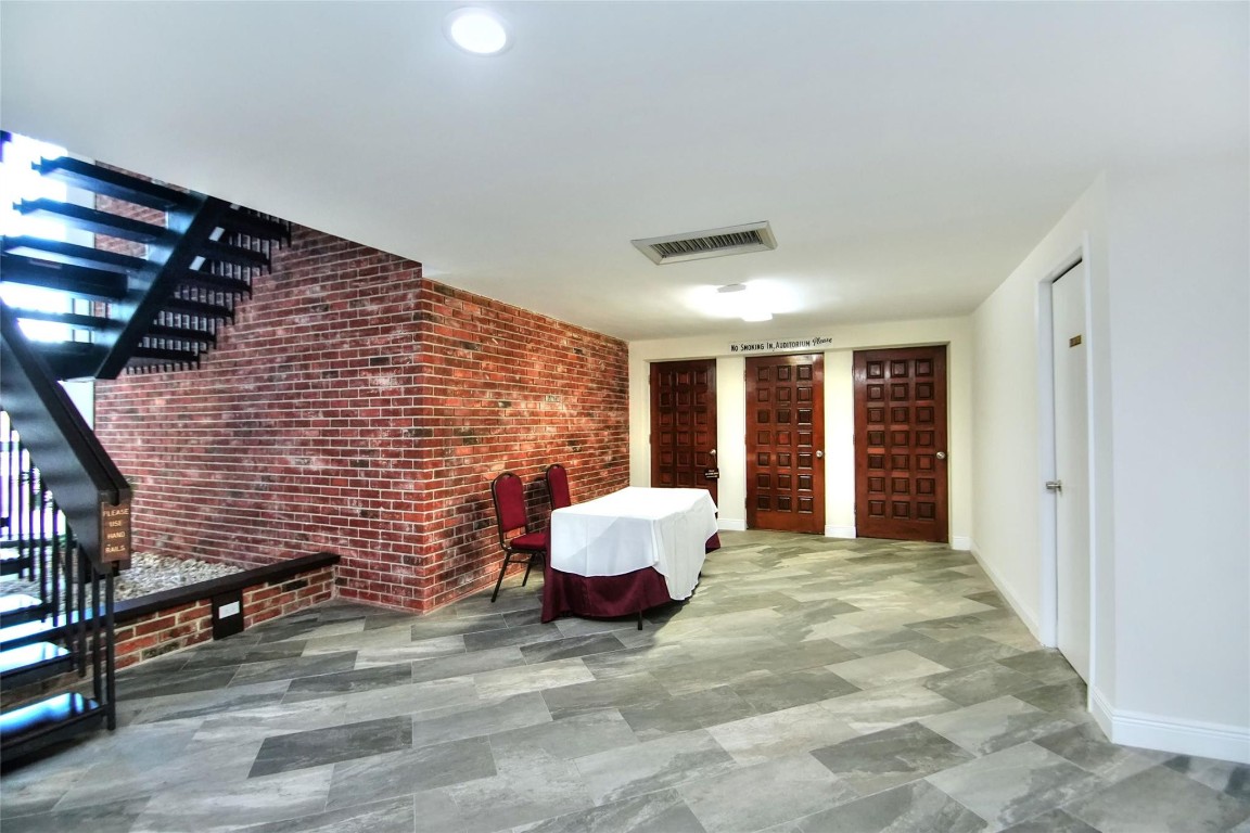 Lauderdale Oaks XVI INC - Residential