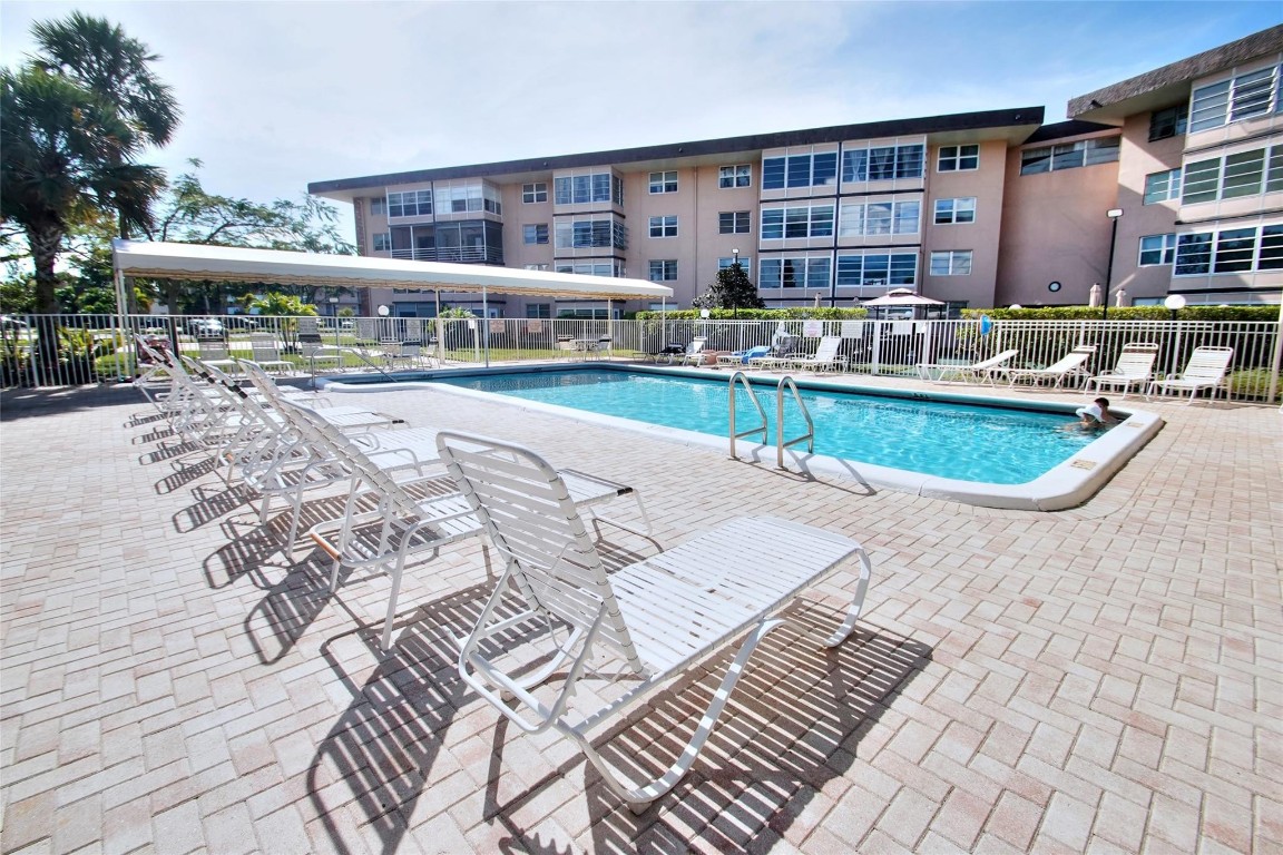 Lauderdale Oaks XVI INC - Residential
