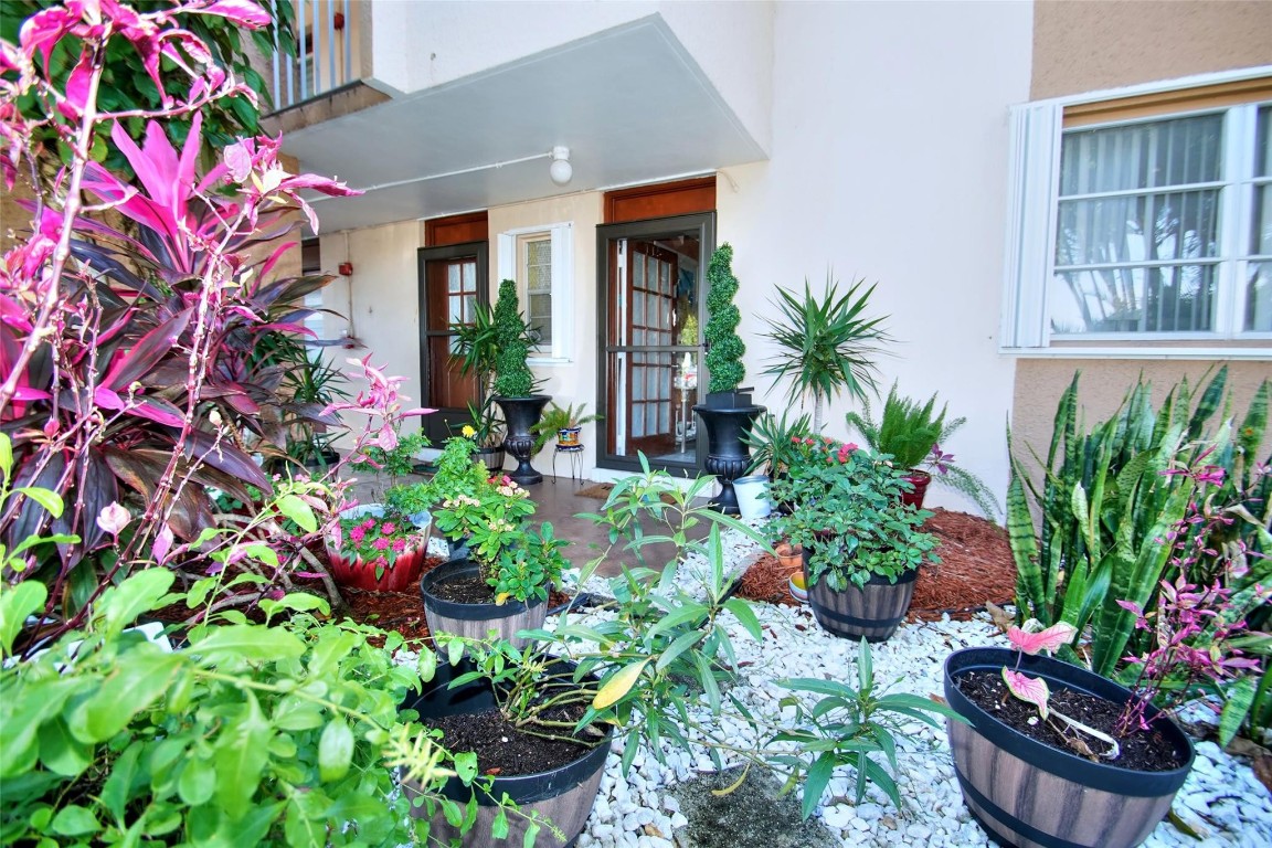 Lauderdale Oaks XVI INC - Residential