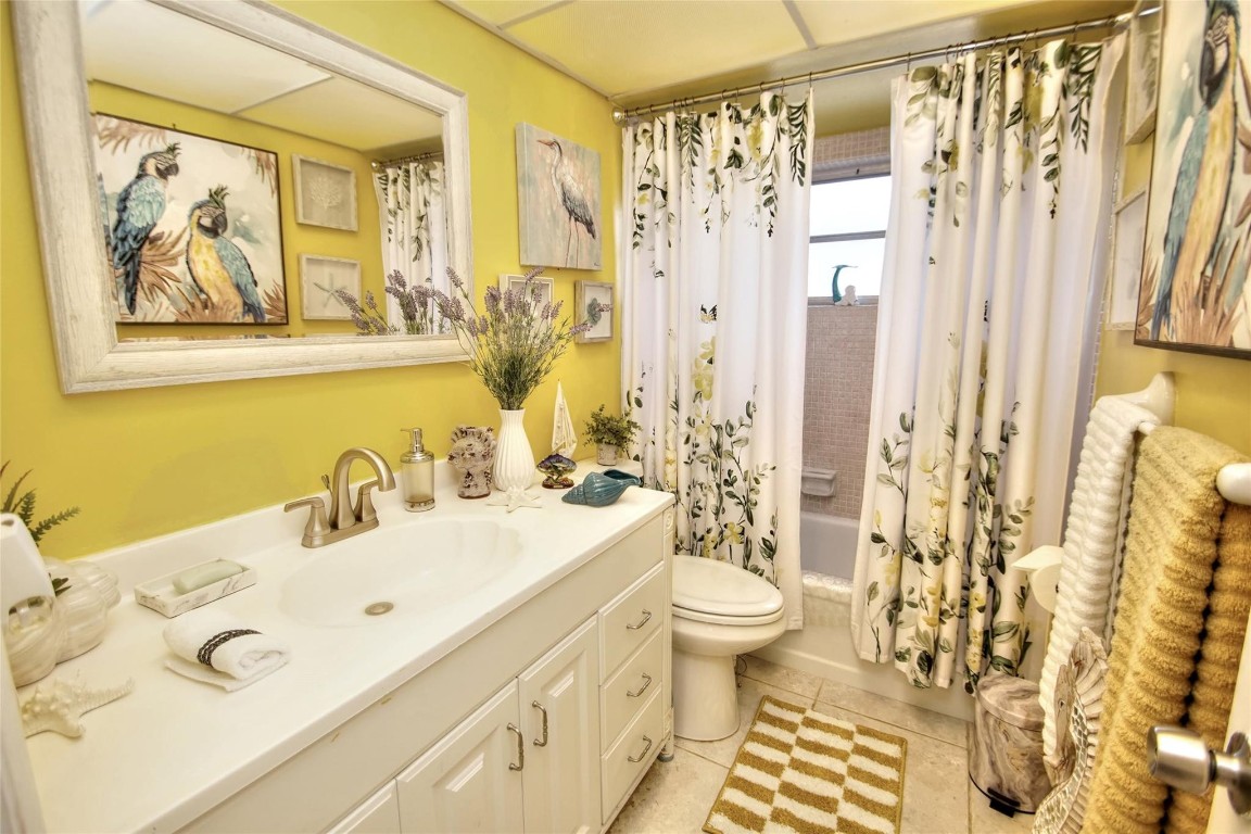 Lauderdale Oaks XVI INC - Residential