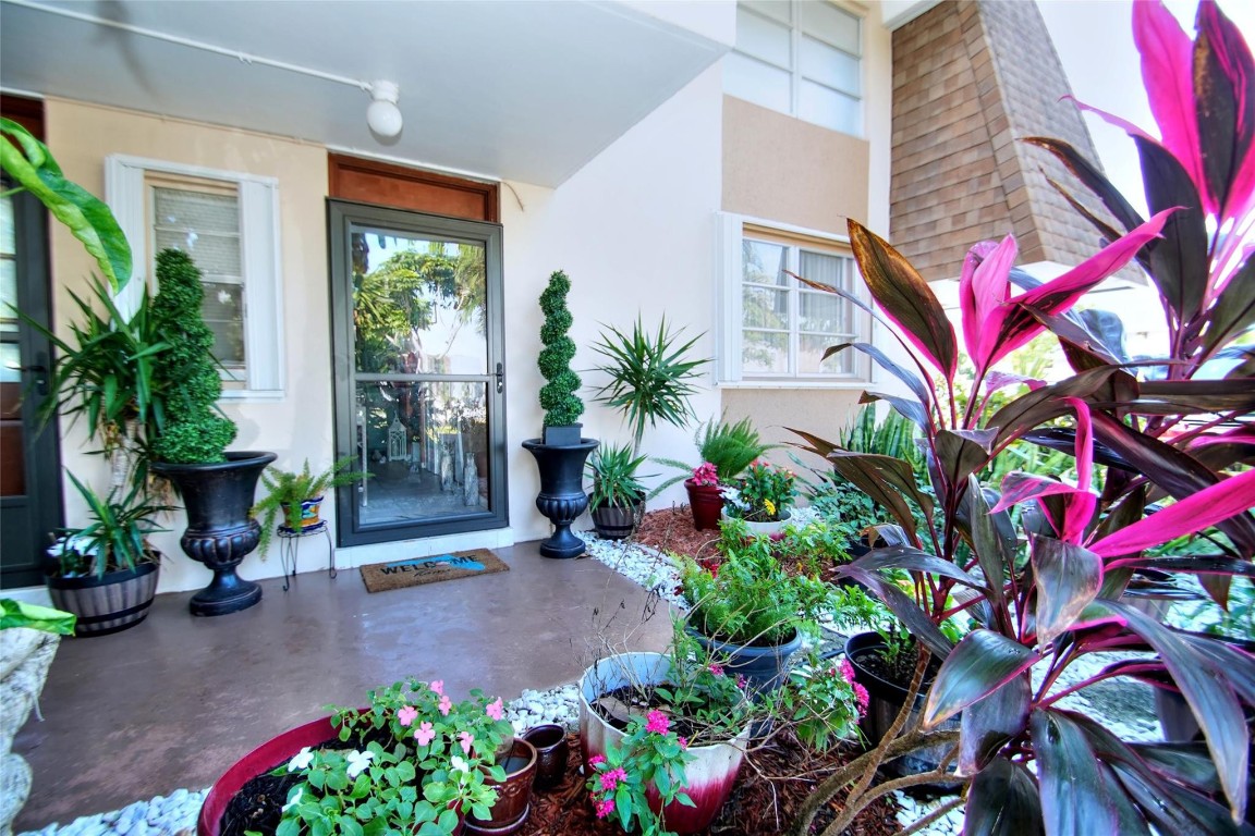 Lauderdale Oaks XVI INC - Residential