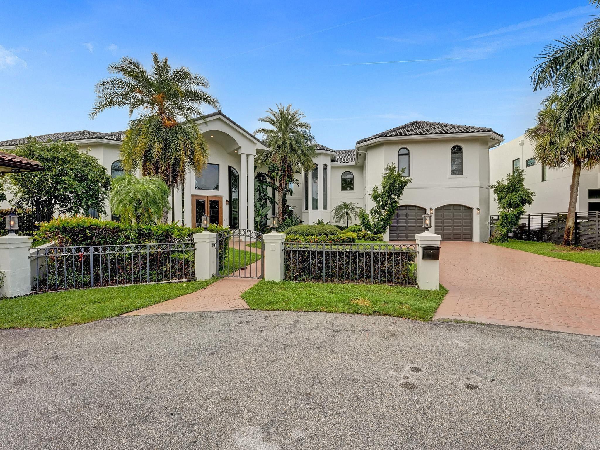 2584 SE 12th Street