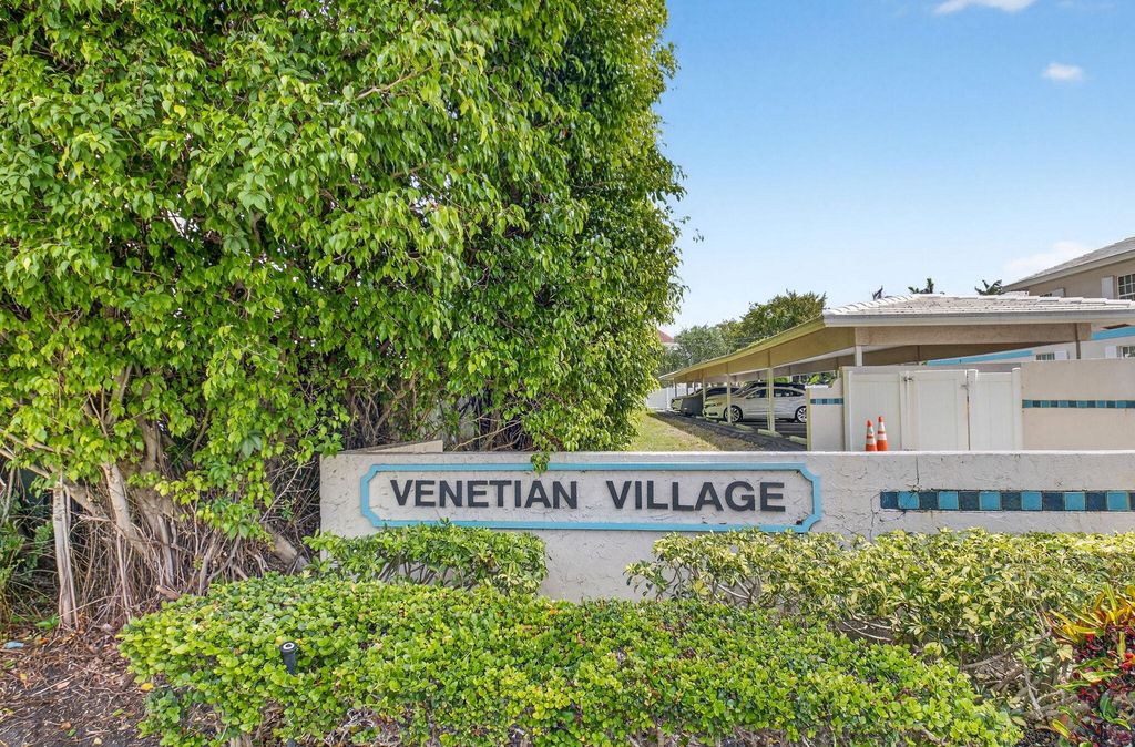 Photo of 75 Venetian Drive #A-2, Delray Beach, FL 33483 (MLS # B26010749)