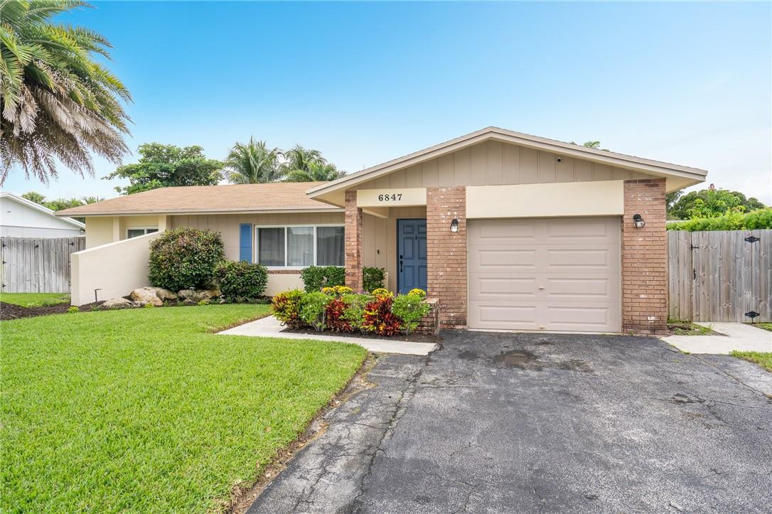 Palm-Aire Village Sec 3 - Residential