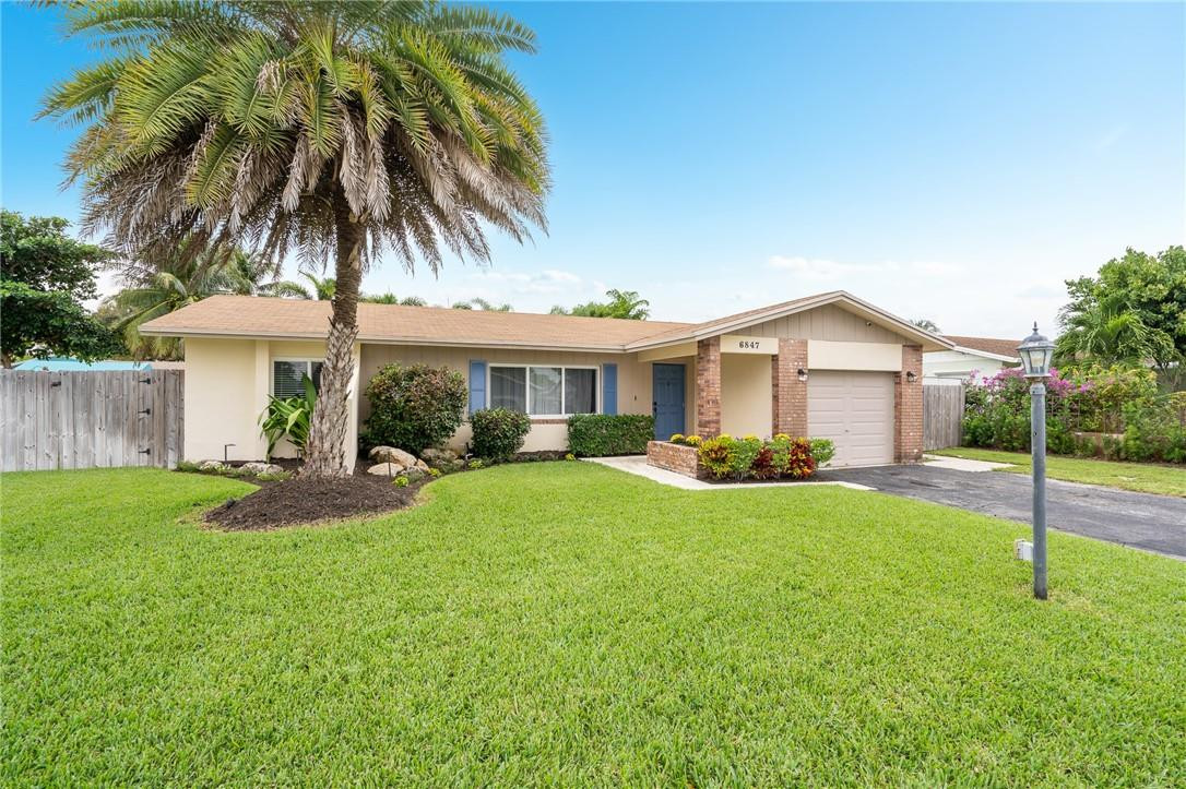 Palm-Aire Village Sec 3 - Residential