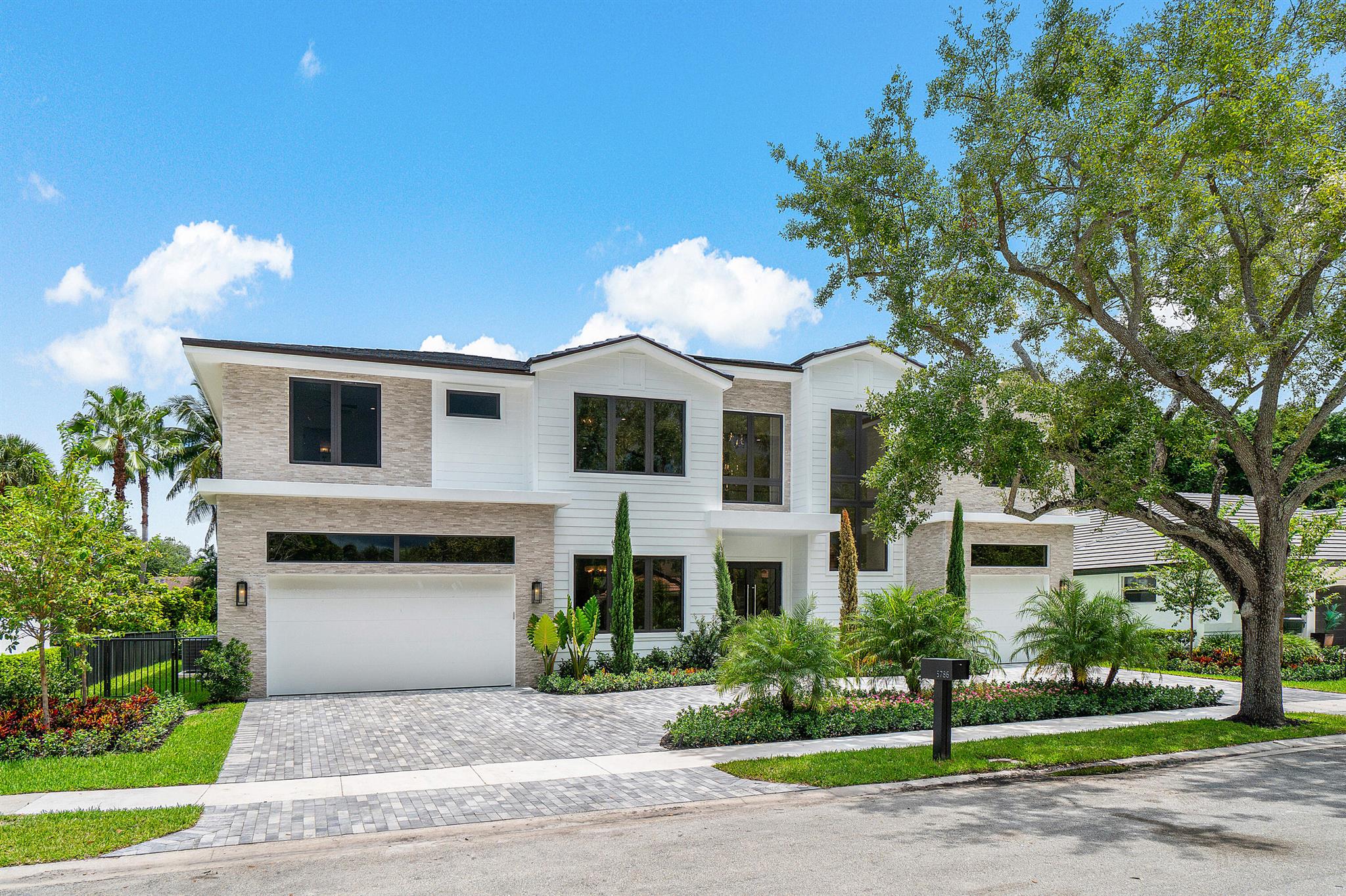 5786 St Annes Way
