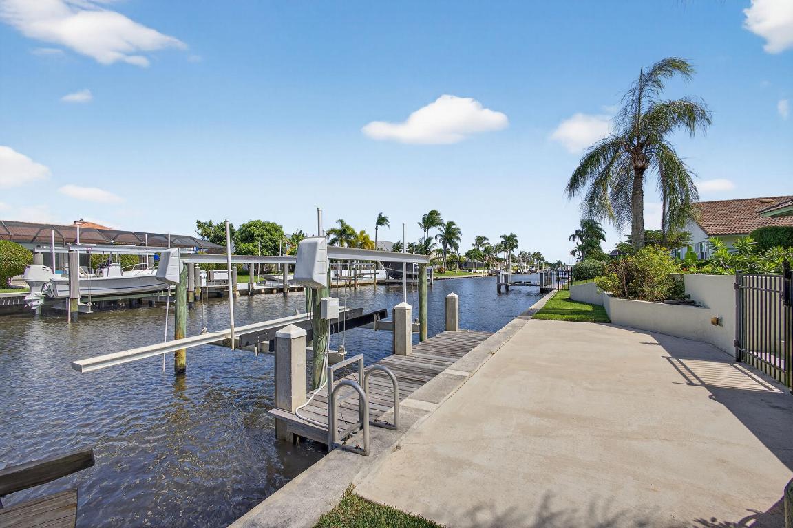 THE SOUNDINGS - Residential