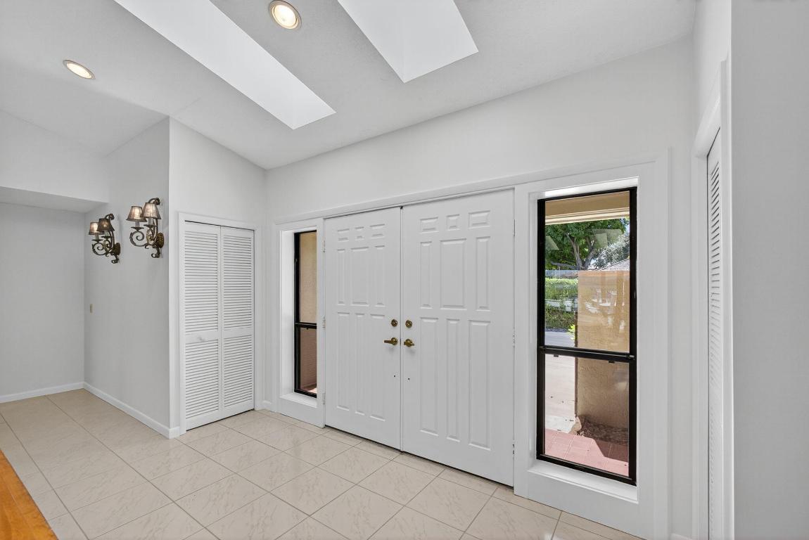 THE SOUNDINGS - Residential