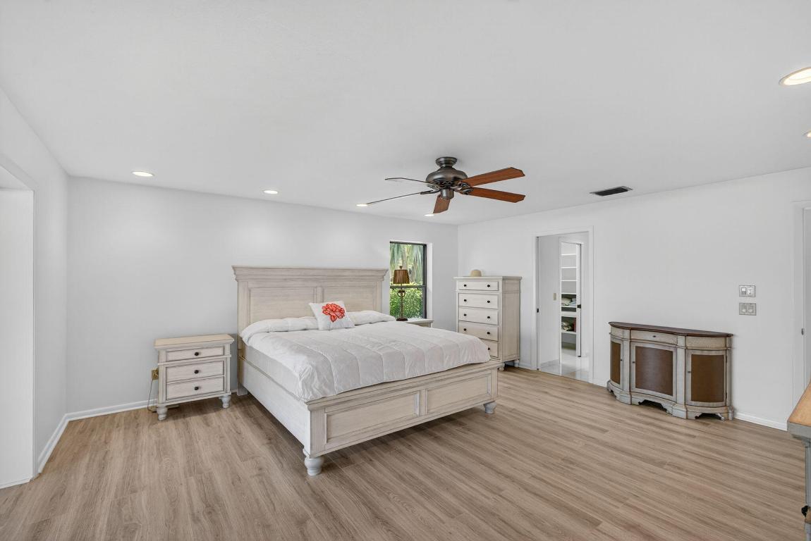 THE SOUNDINGS - Residential