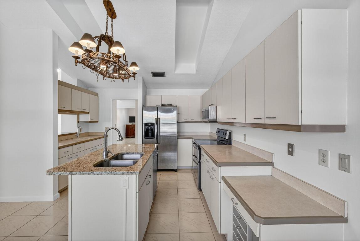 THE SOUNDINGS - Residential