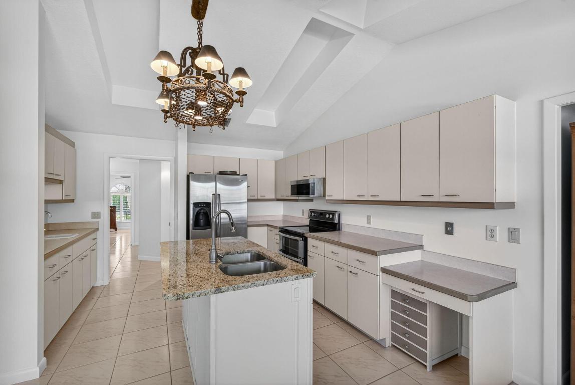 THE SOUNDINGS - Residential