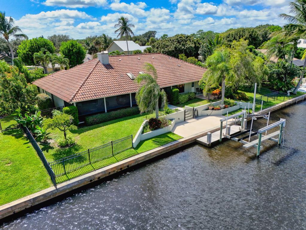 THE SOUNDINGS - Residential