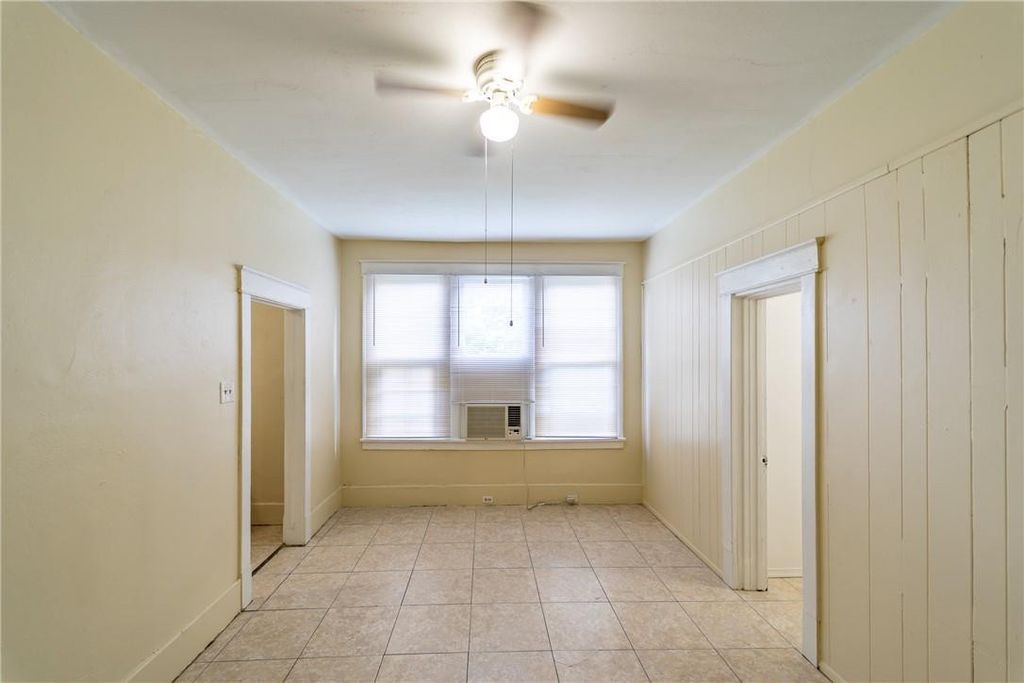 Photo of 541 NE 2nd Avenue #B, Fort Lauderdale, FL 33301 (MLS # B26032322)