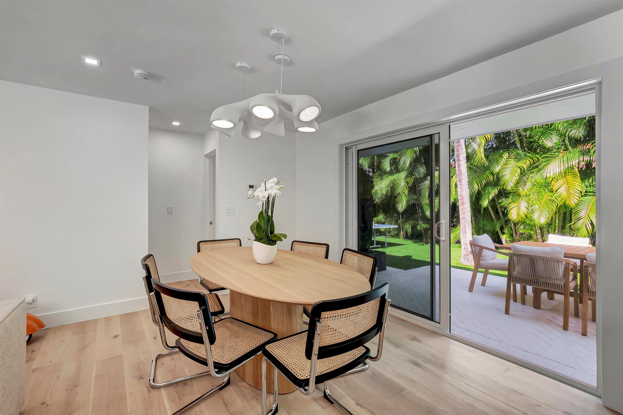 HYPOLUXO ISLAND ADD - Residential Lease