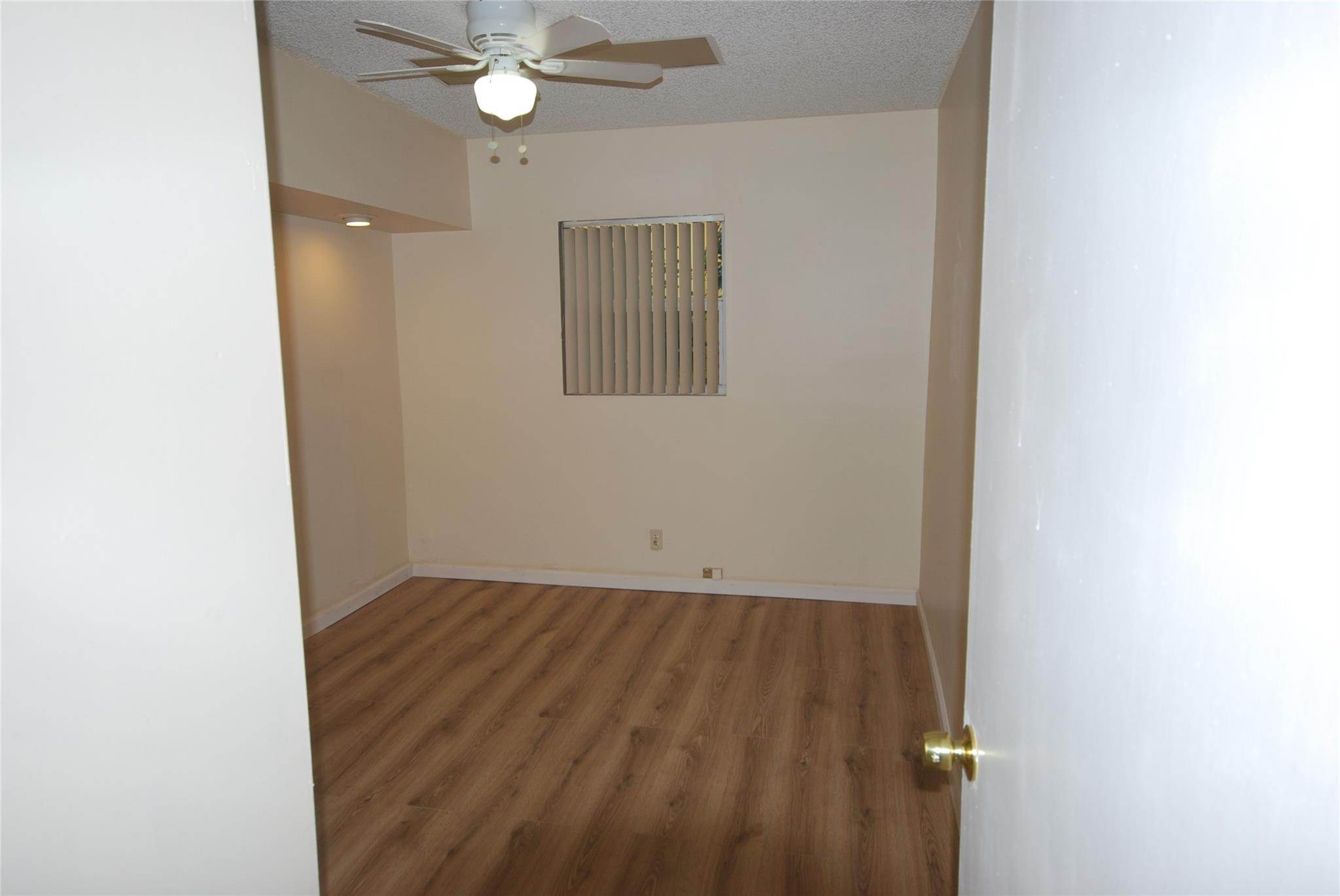 Kimberly Village Sec Two - Residential Lease