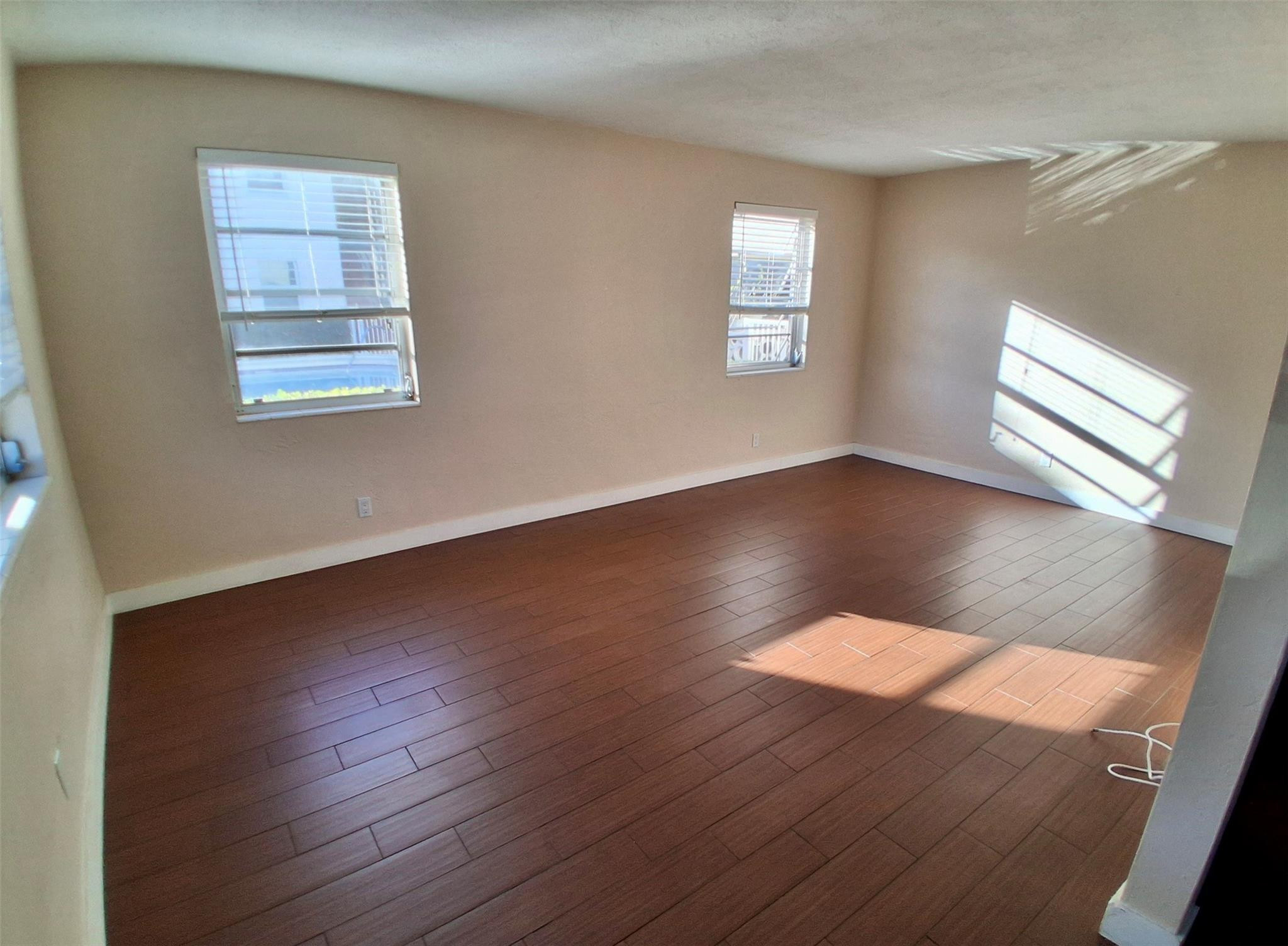 LANDINGS HARBORAGE - Residential Lease