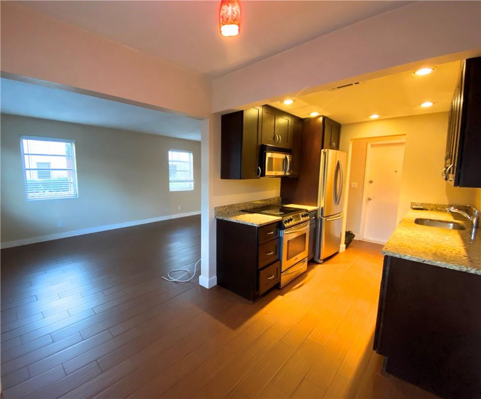 LANDINGS HARBORAGE - Residential Lease