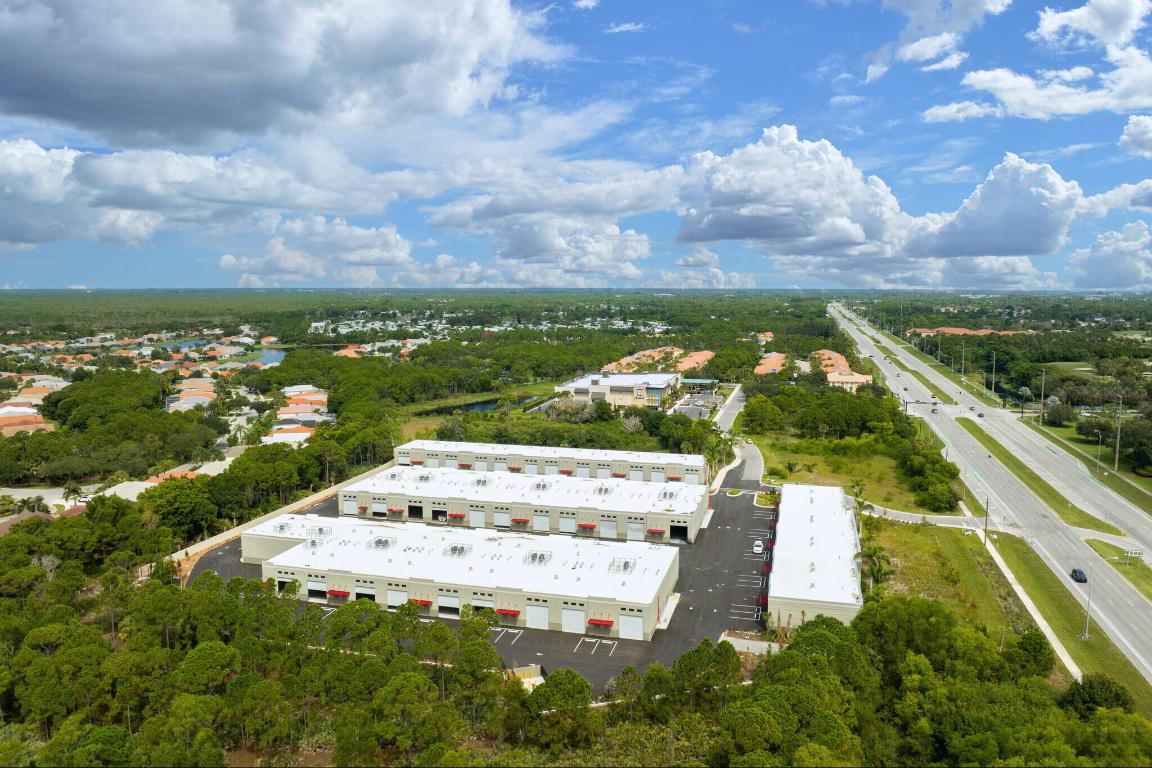 7040 SE Federal Highway