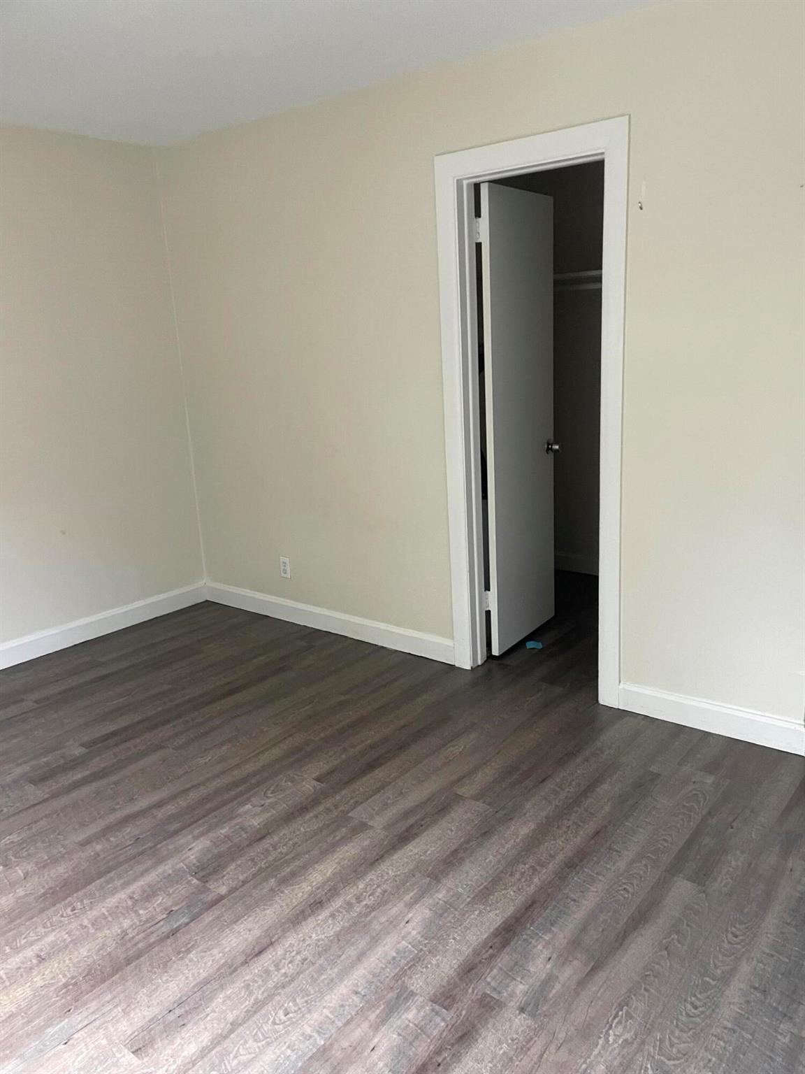 APARTMENTS AT TIMBERLAKE - Residential Lease