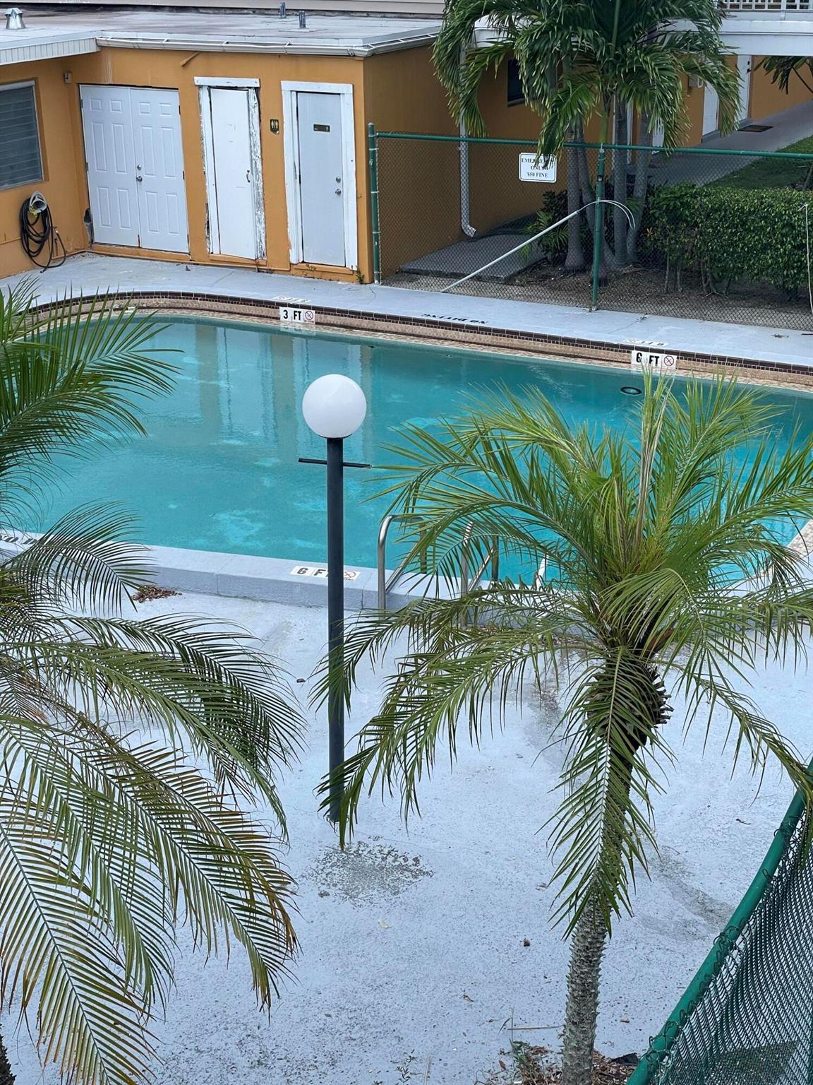 APARTMENTS AT TIMBERLAKE - Residential Lease