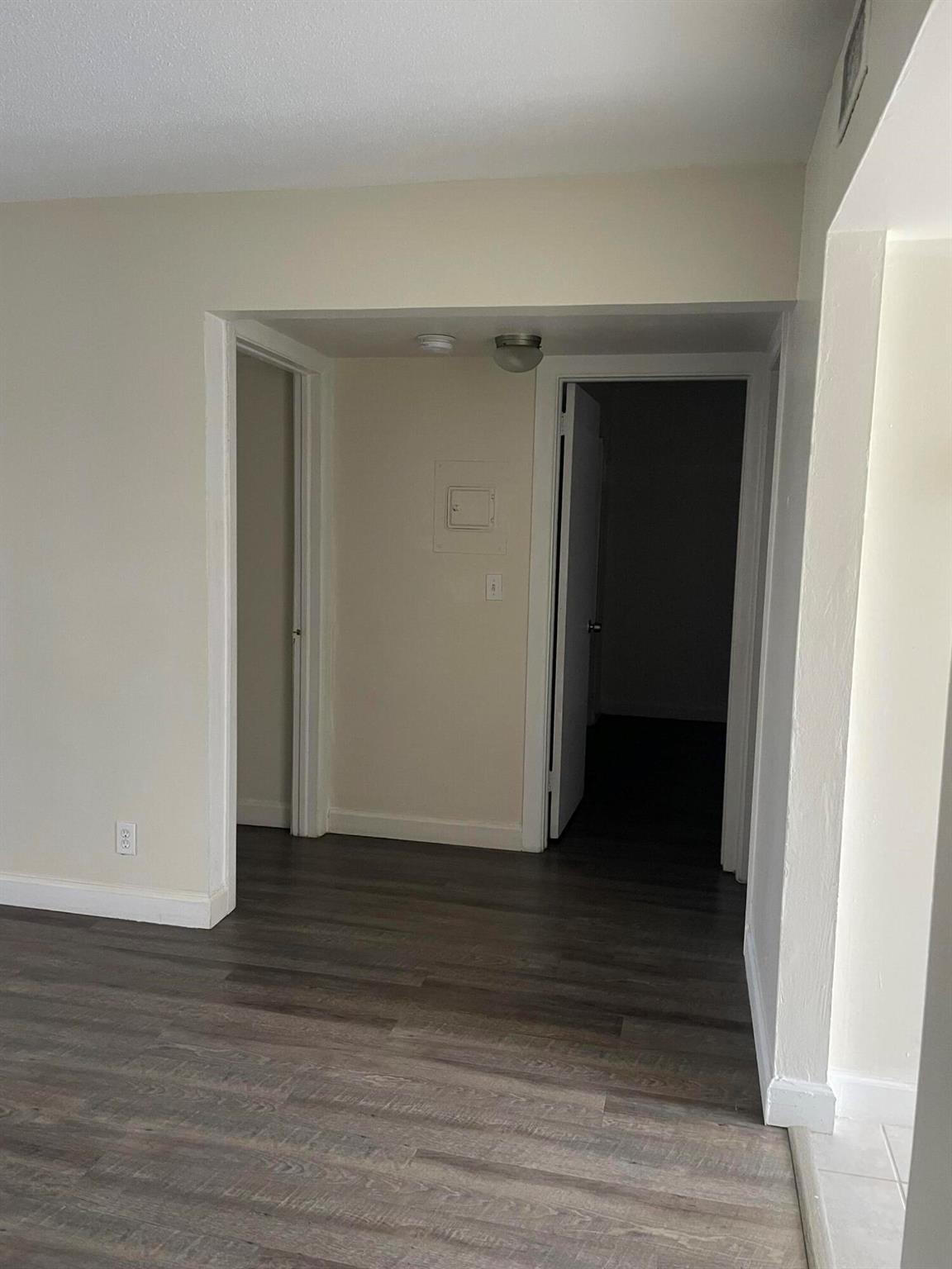 APARTMENTS AT TIMBERLAKE - Residential Lease