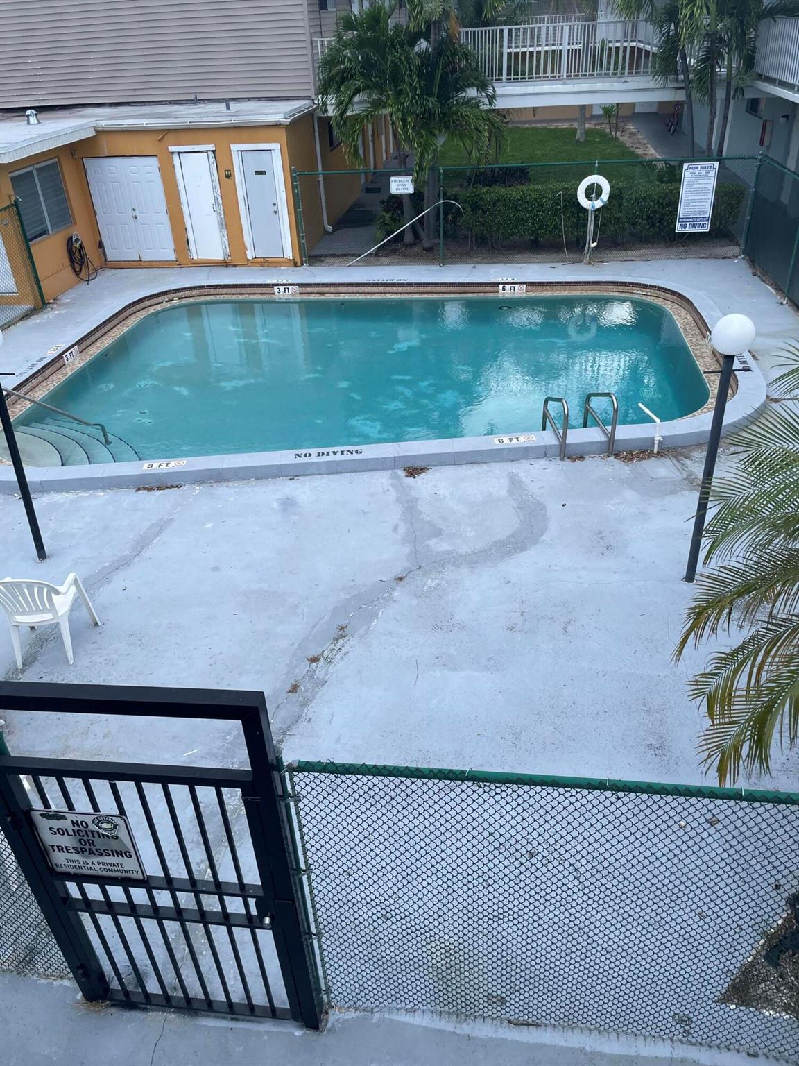 APARTMENTS AT TIMBERLAKE - Residential Lease