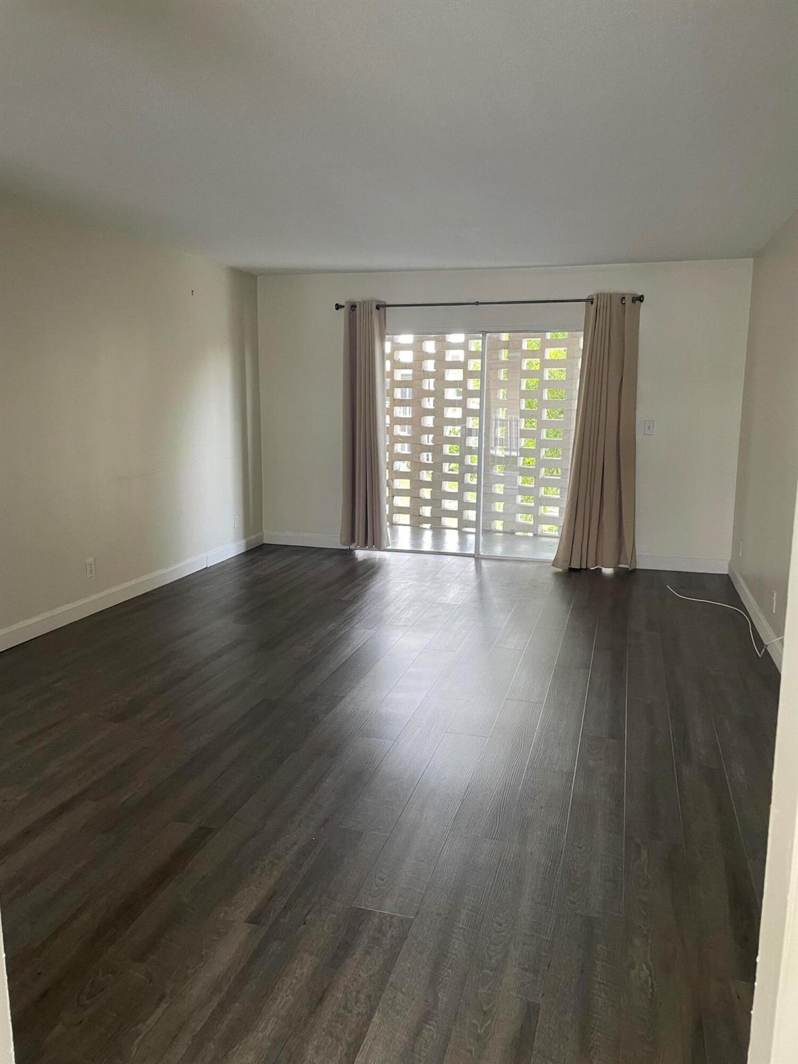 APARTMENTS AT TIMBERLAKE - Residential Lease