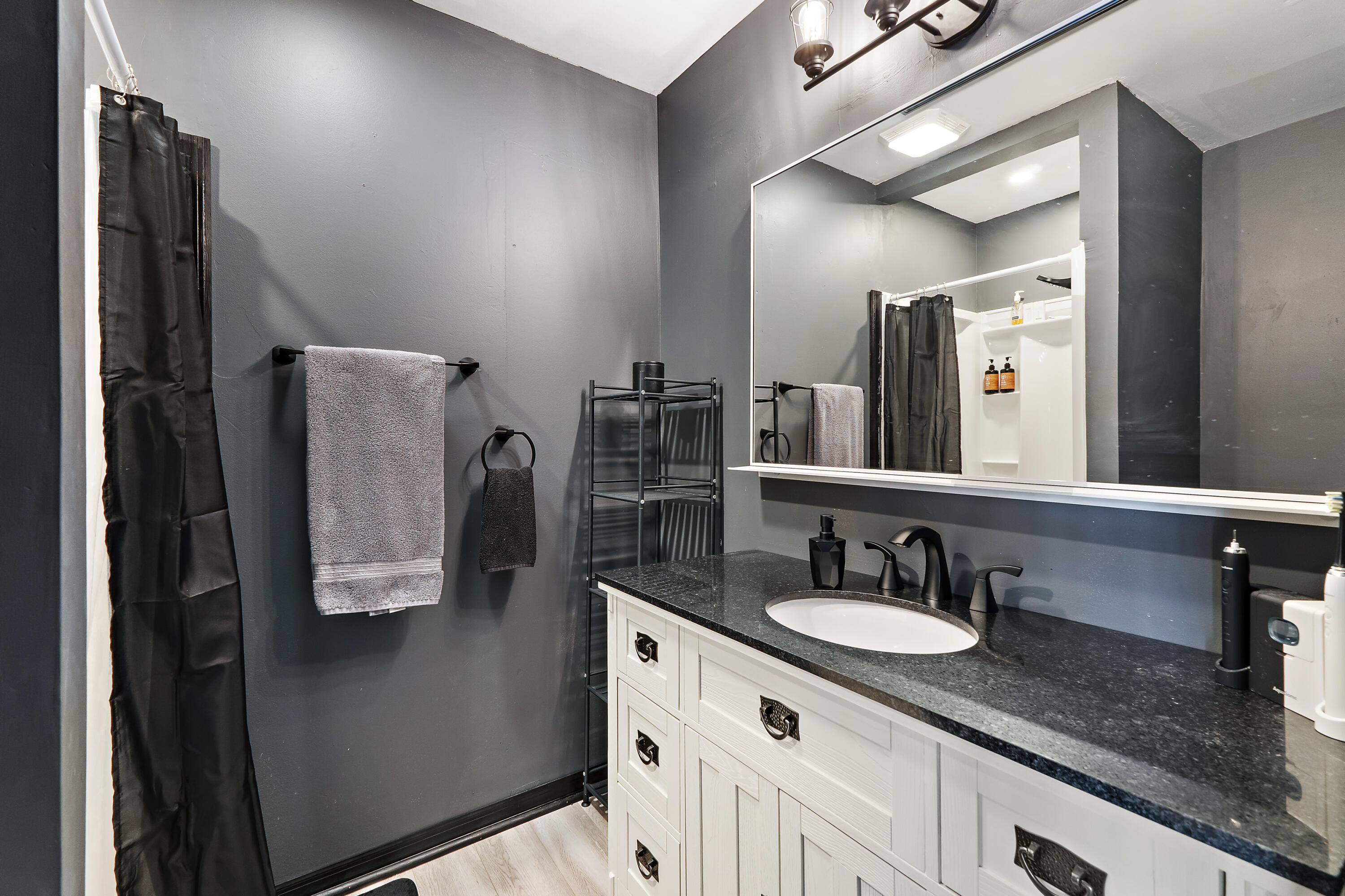 CAMELOT GARDENS PHASES 1 THRU 11 - Residential